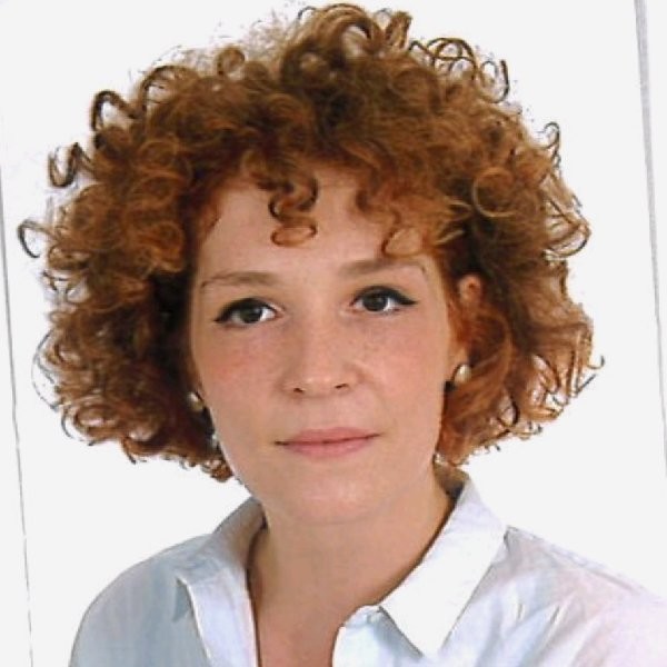 Avv. Elisabetta Desinano